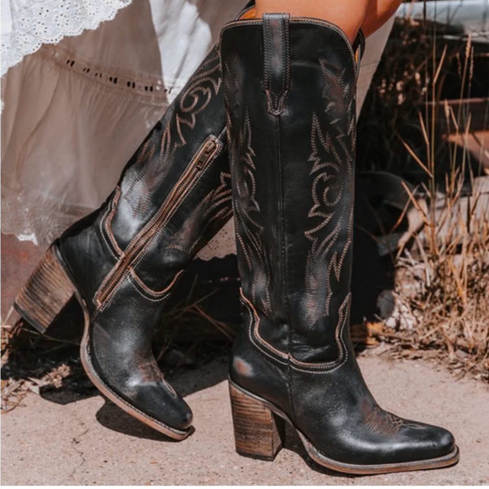 Freebird Black Heeled Boots Western Style